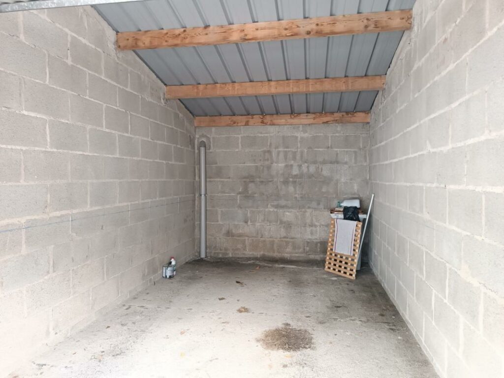 Garage à Saint-Servan